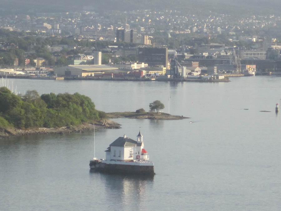 Hans and Kerstin cruise to Norway to catch a plane home to LA