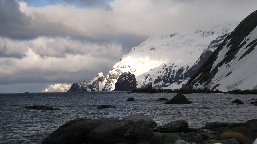 Visiting Elephant Island 12/9/2016