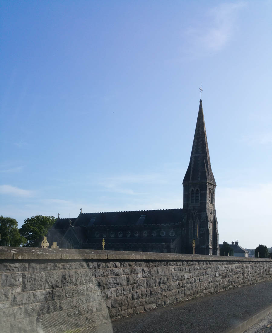 Lisa & Luisa visit Ireland June 2017