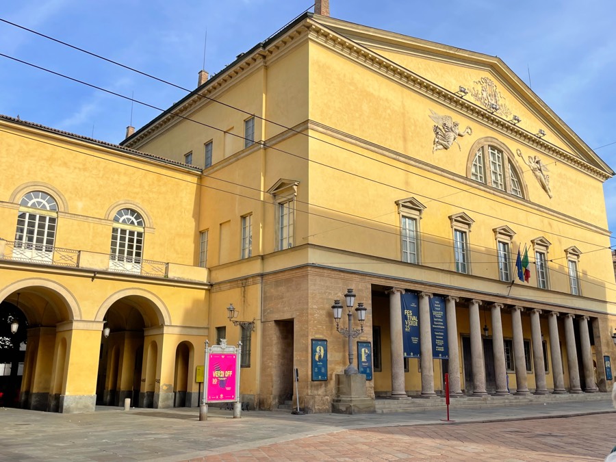 2025-09-07 Bob * Donna In Parma Area of Italy