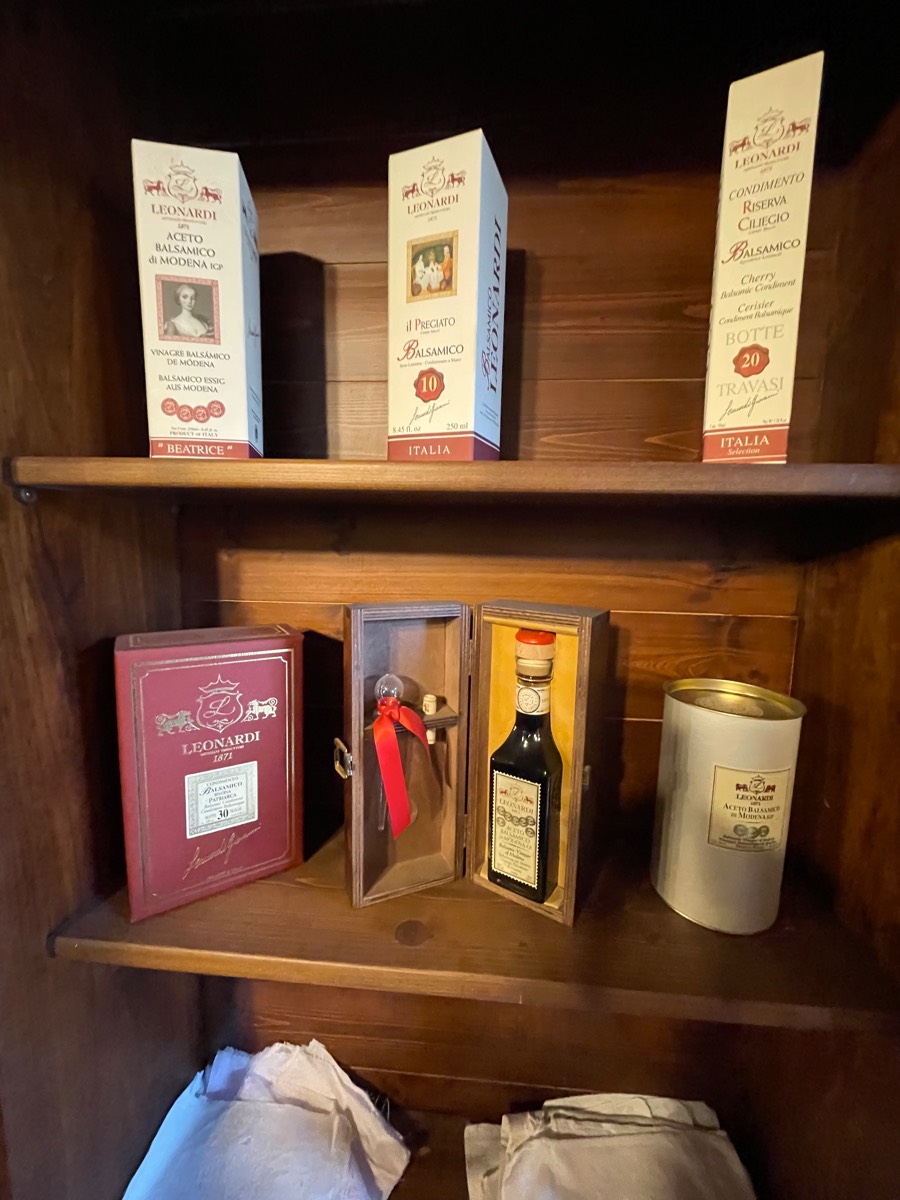 2025-09-07 Bob * Donna In Parma Area of Italy