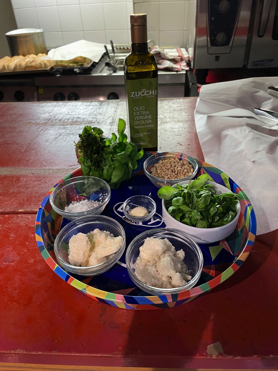 09/10/10 Bob & Donna Return to Genoa