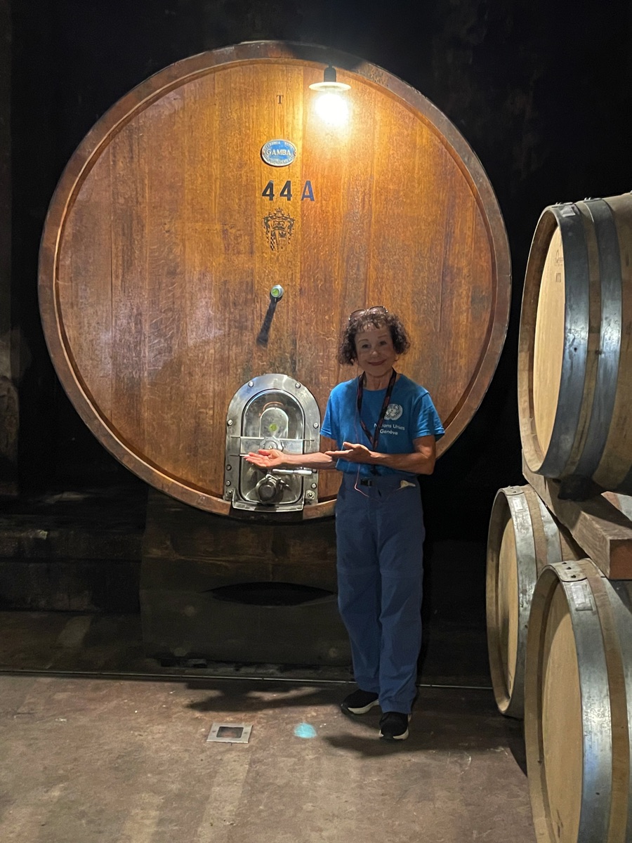 2025-09-11 Donna & BobTraveling To Tourin