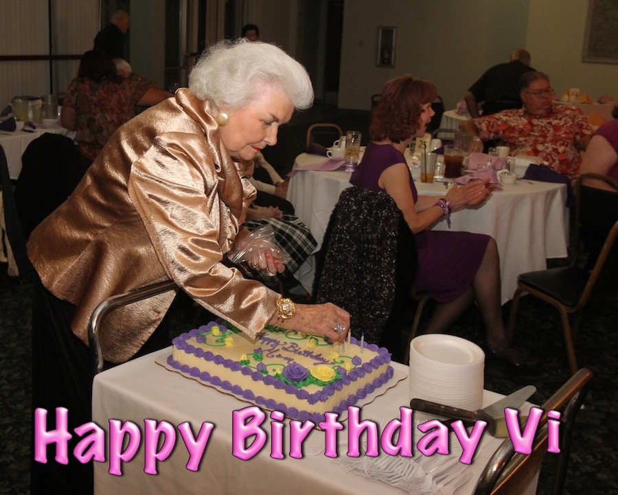 Vi celebrates her birthday