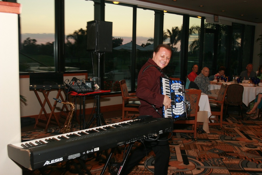 July 2013 dinner-dance at Old Ranch