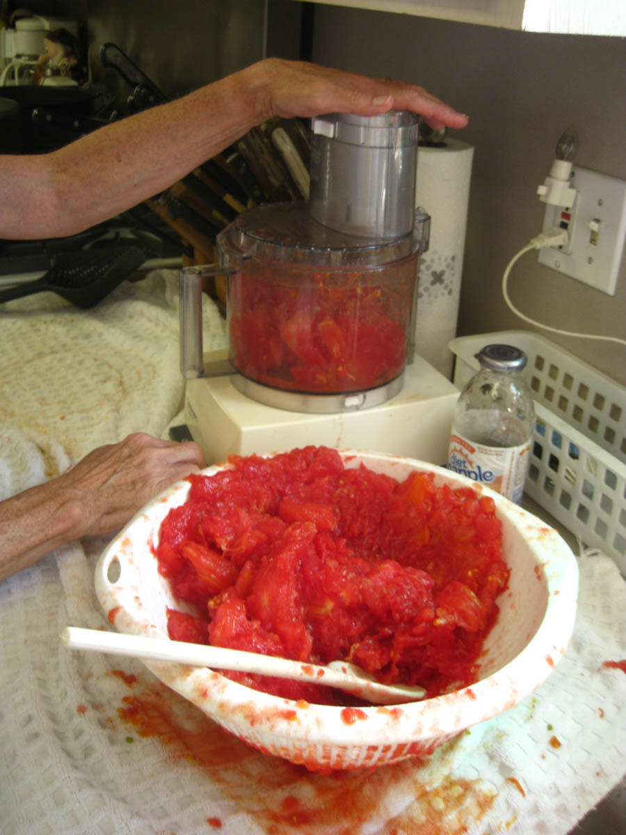 Making Tomato Sauce