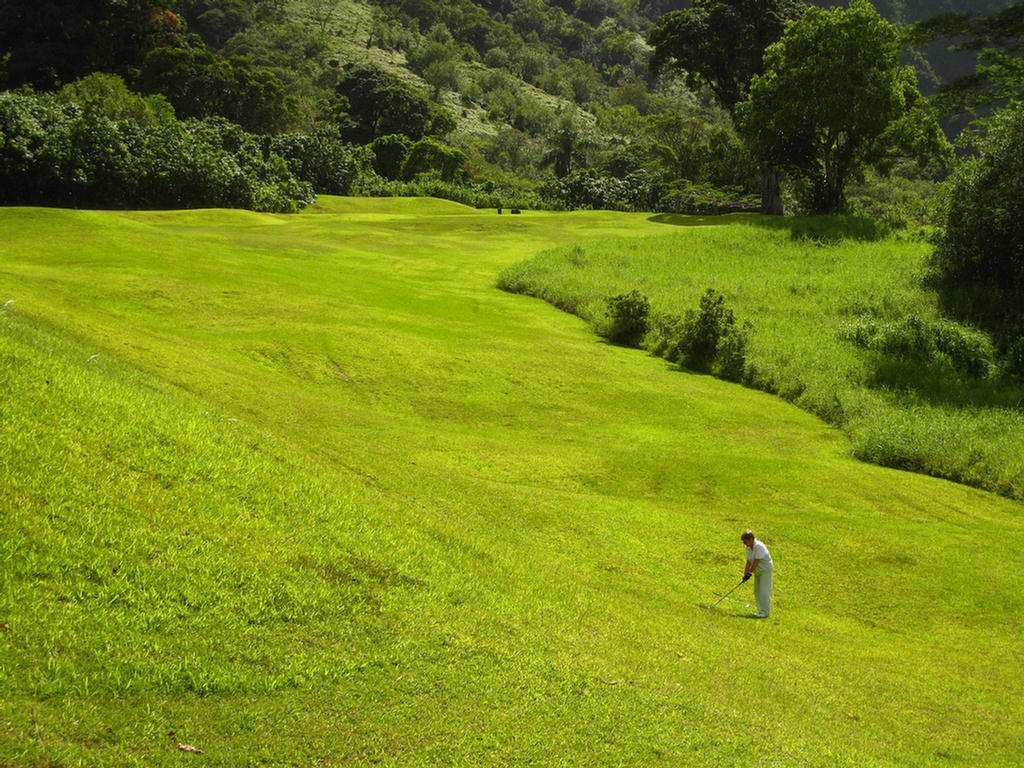 Slopes On Every Hole