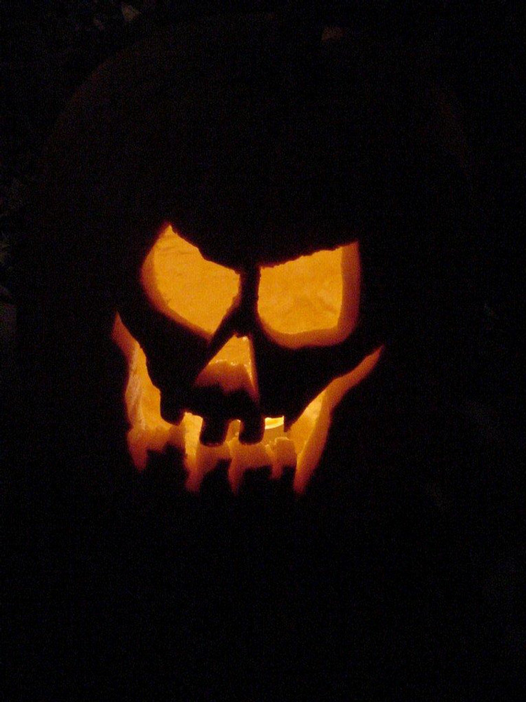 Halloween 2001 Pumpkin Carving