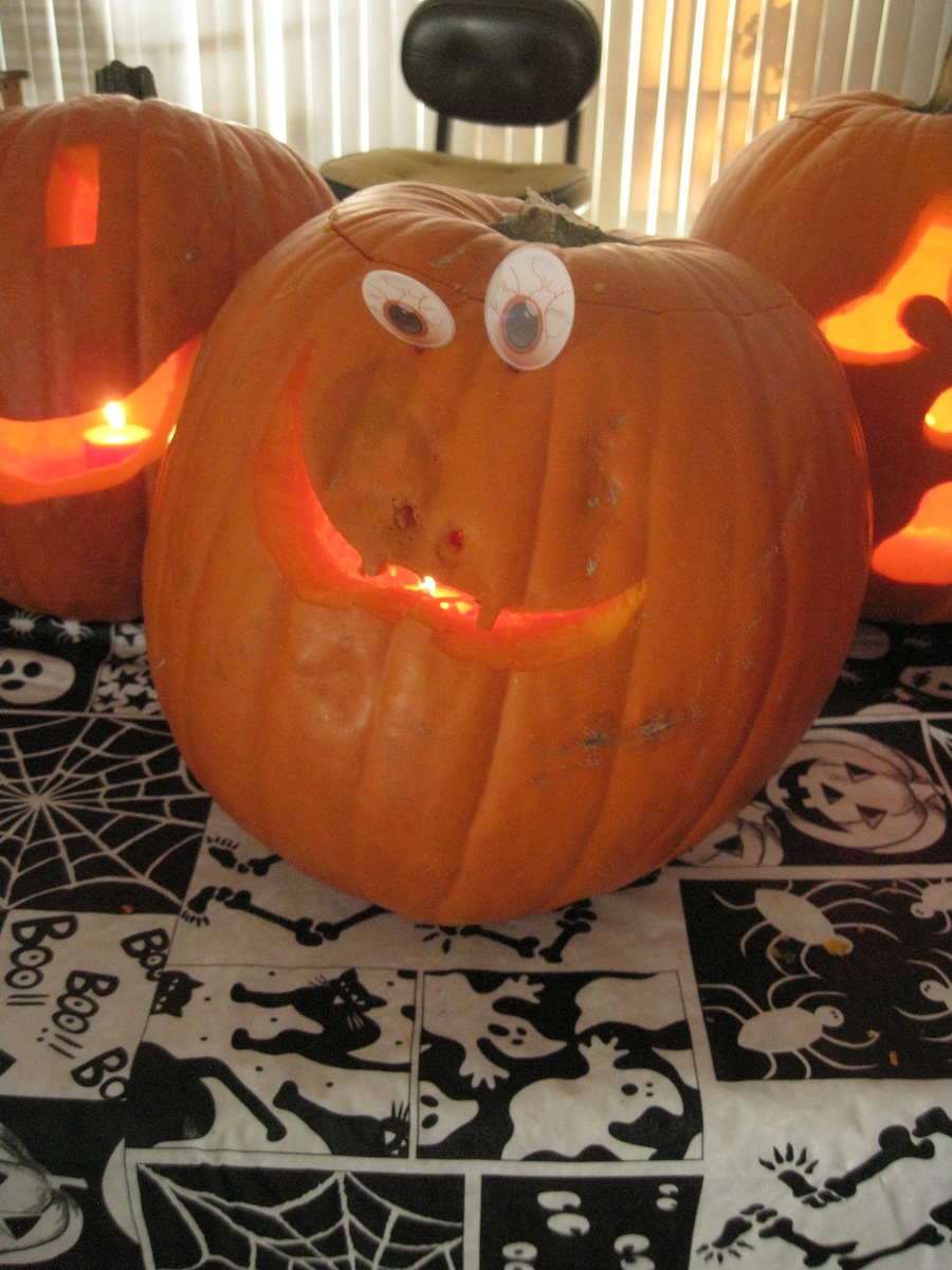 Pumpkin carving 2012