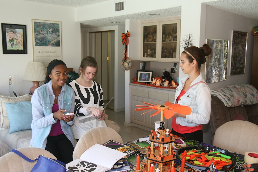 Pumpkin carving with family and friends 10/27/2013