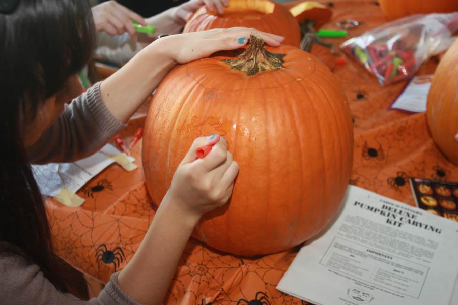 Pumpkin carving October 26th 2014 with family