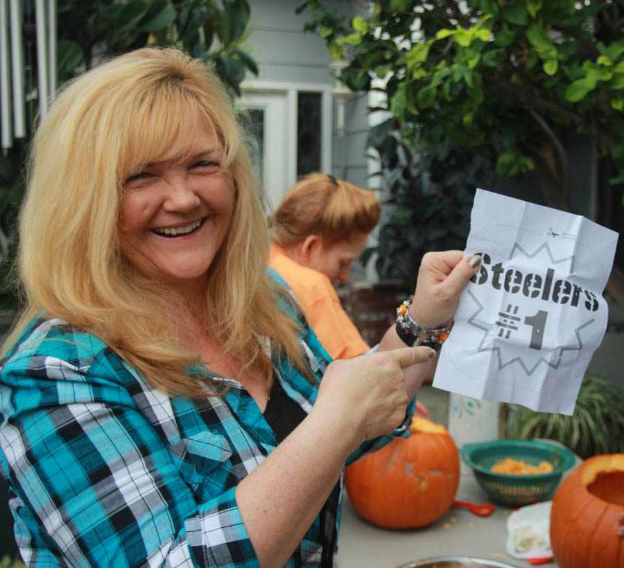 Pumpkin carving 10/25/2015