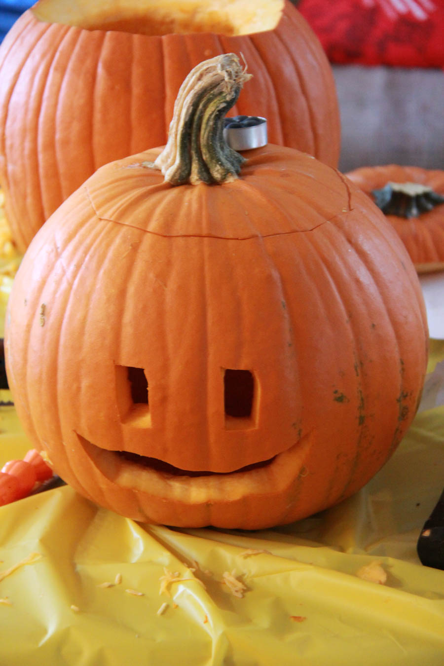 Pumpkin carving with family 10/29/2016