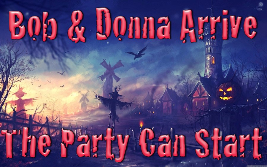 Halloween night at Malarkey's in Long Beach October 2016