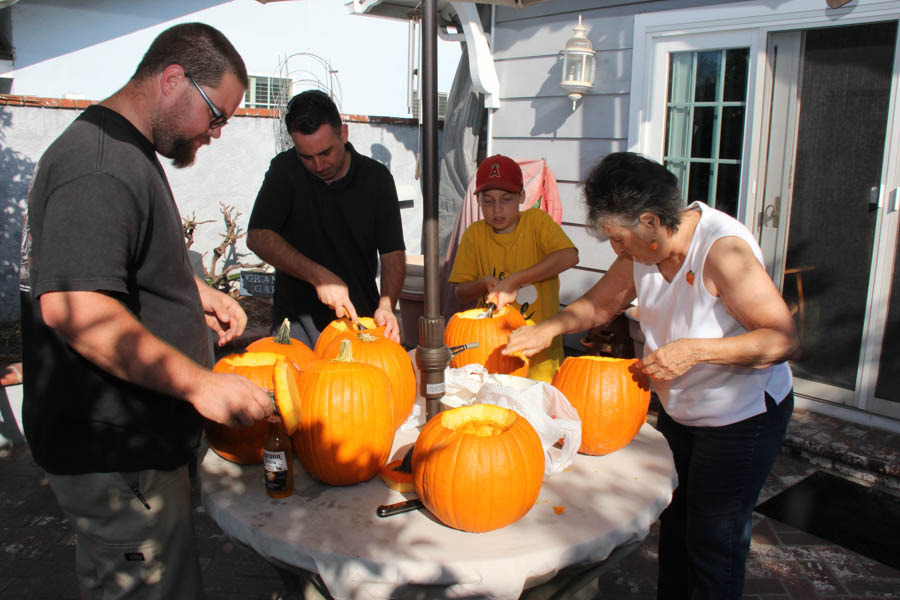 The Liles' Family pumplin carving 10/28/2017