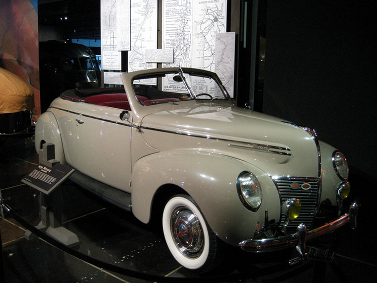 Petersen's Car Museum July 2008