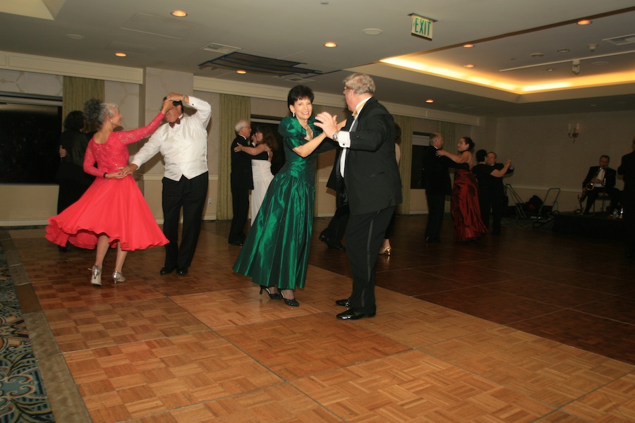 The after-dinner dancing continues as the Nightlighters December 2012