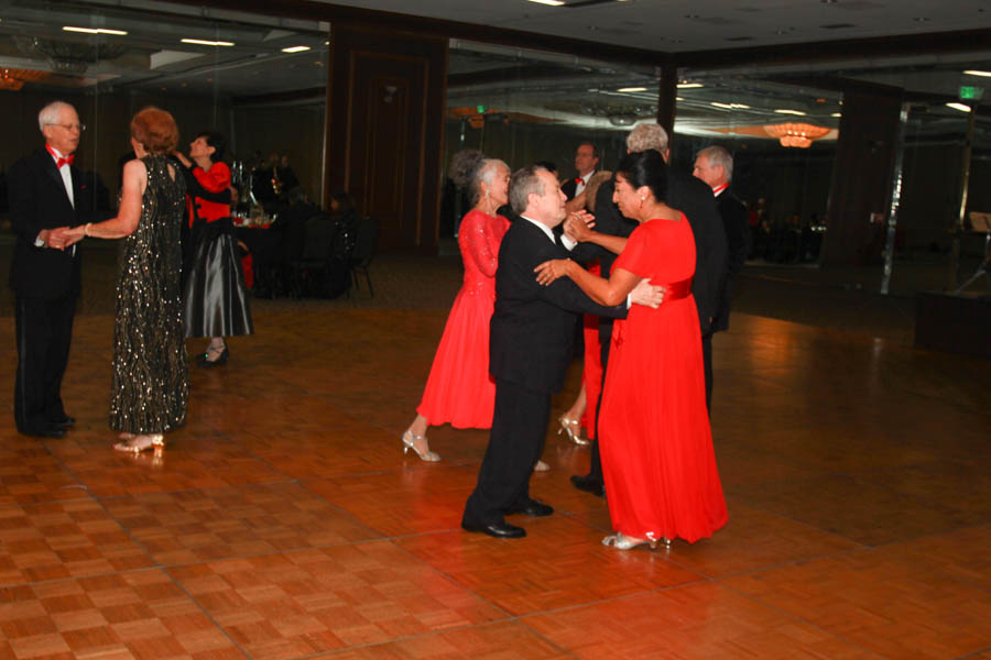 Dancing Home For The Holidays - Nightlighters December 2014