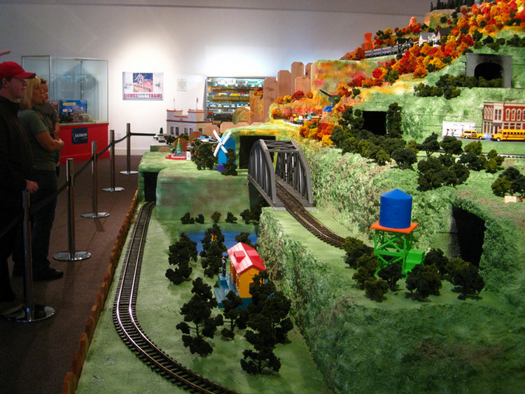 Nixon Library Trains Display 1/8/2010