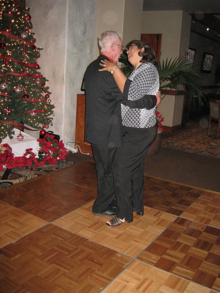 Dinner dancing at Old Ranch Country Club 2008