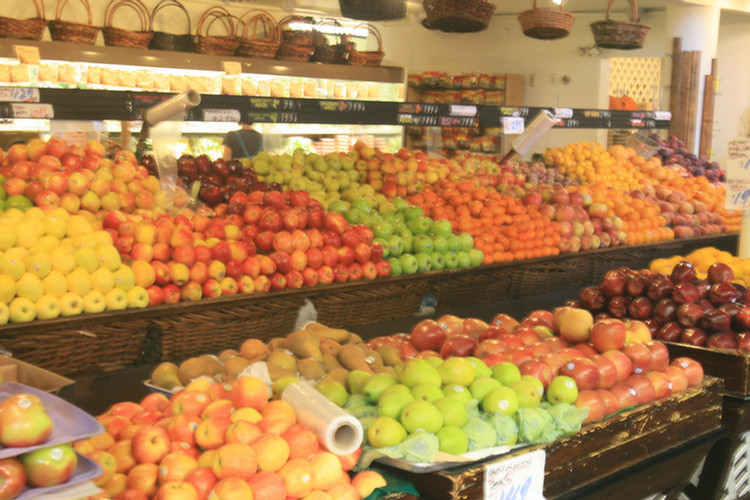 LA Farmers Market For Late Lunch