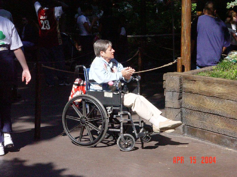 Hannah and Lisa At Disneyland April 2004