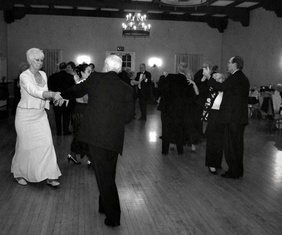 Rondeliers Black & White BAll January 2014