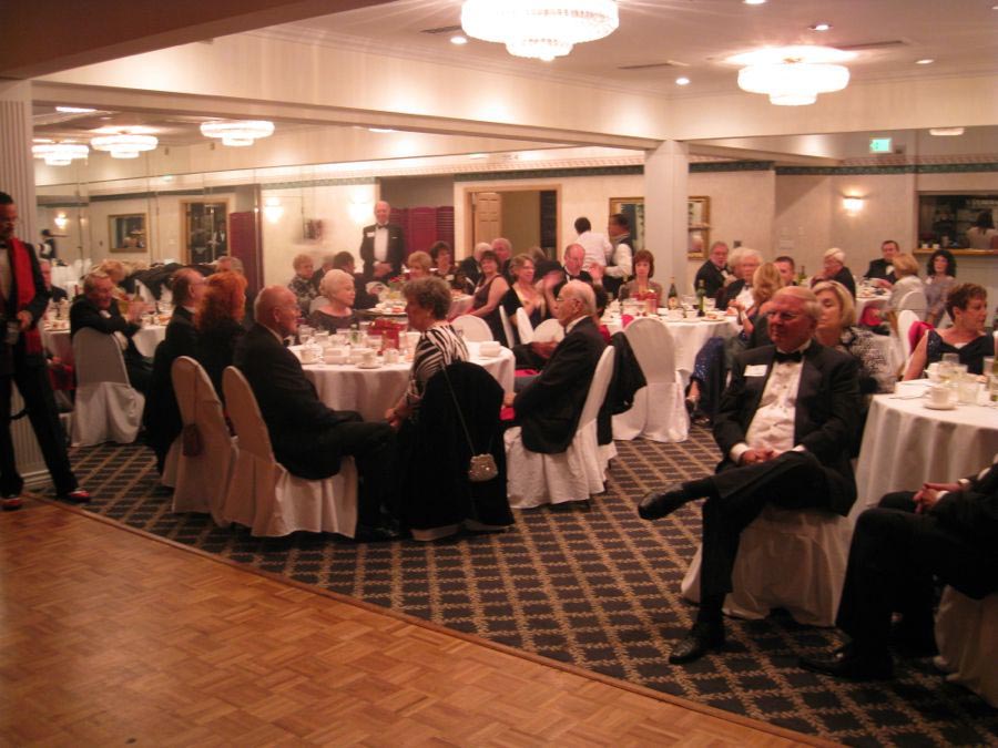 Dinner time at the Starlighters Winter Formal