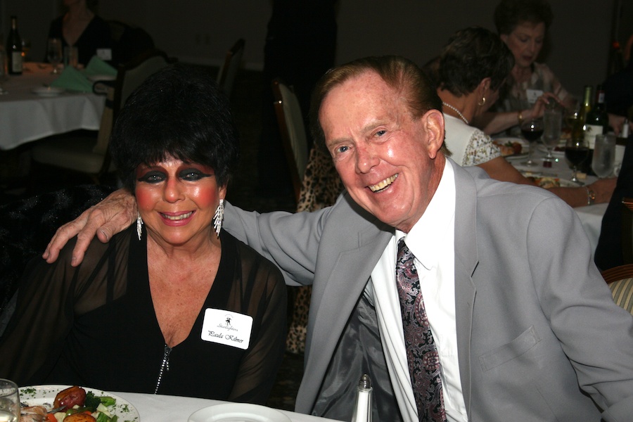 Who was at the Yorba Linda Country Club for the Starlighters January 2012 dance?