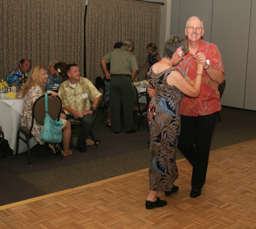 The dancing ocntinued well into the night at the Staerlighter's Summer Casual 2012