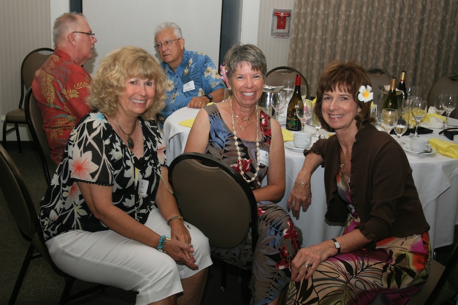 The dancing ocntinued well into the night at the Staerlighter's Summer Casual 2012