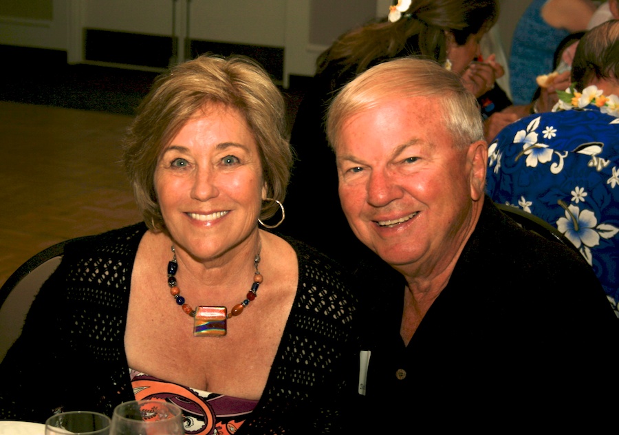 Dinner dancing at the 2012 Starlighter's Summer casual