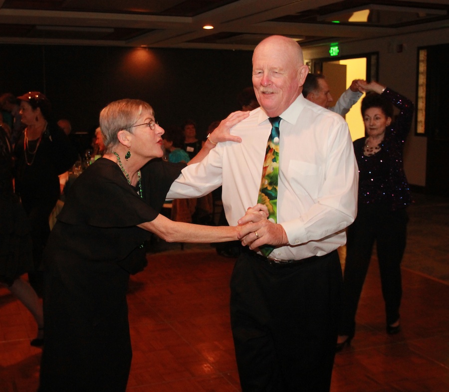 Who was at the Starlighter's March 2013 dance at Alta Vista Country Club??