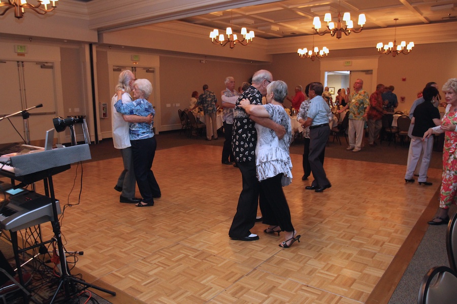 Starlighters Summer Casual Dance at Mile Square Park