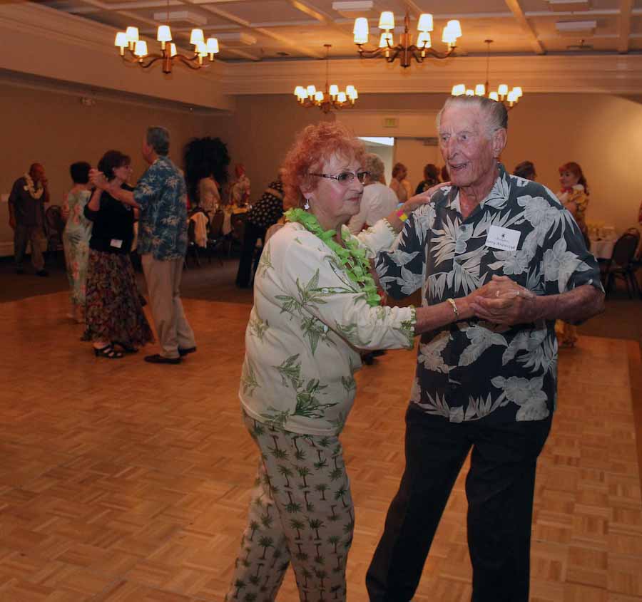 Starlighters Summer Casual Dance at Mile Square Park