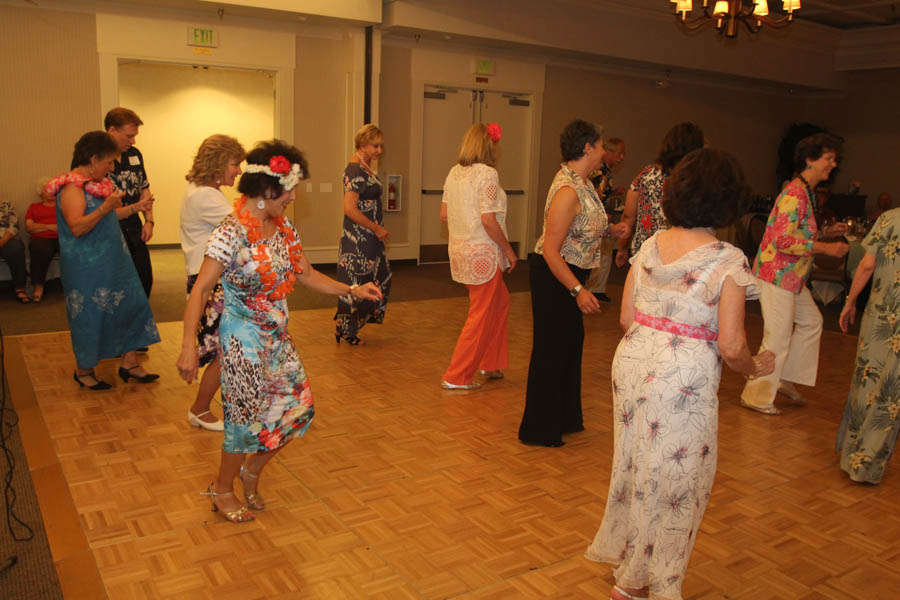 Dancing in the Hawaiian Island with the Starlighters 7/19/2015