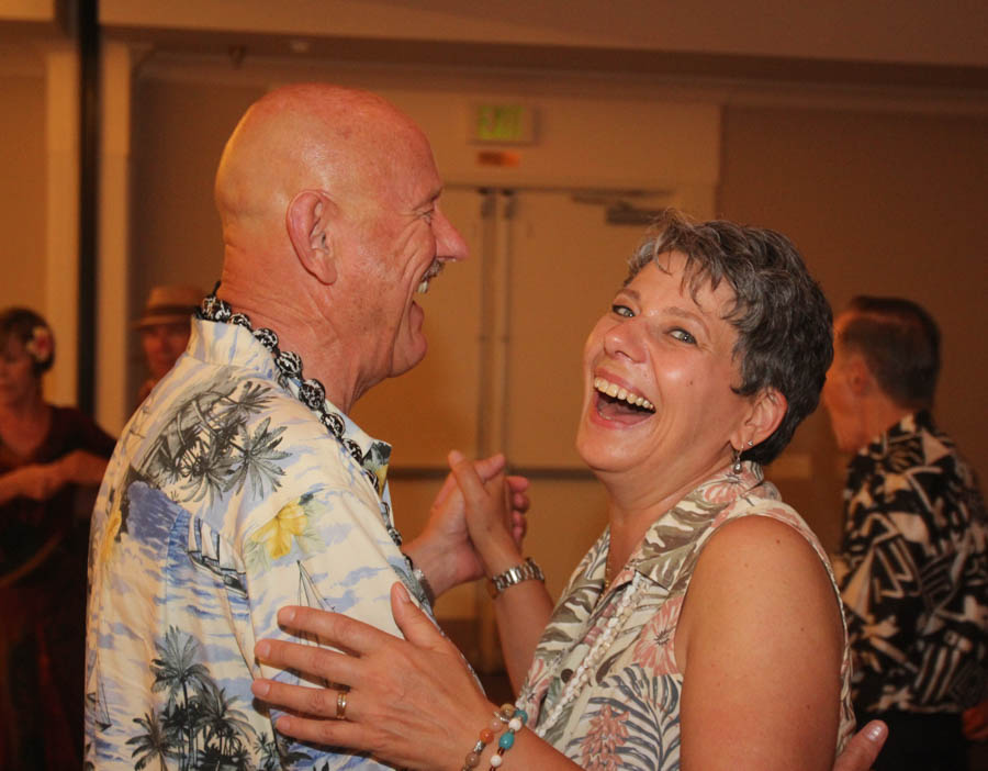 Dancing in the Hawaiian Island with the Starlighters 7/19/2015