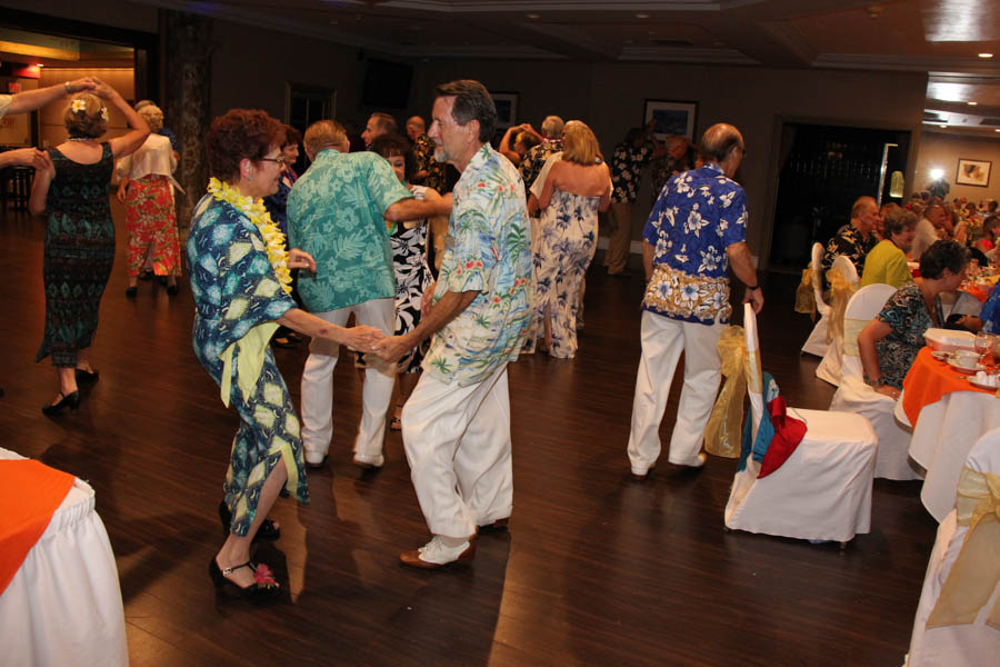 Starlighters dance in Hawaii July 2016