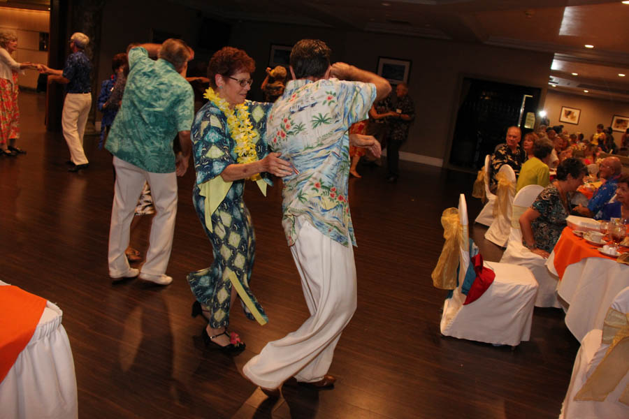 Starlighters dance in Hawaii July 2016