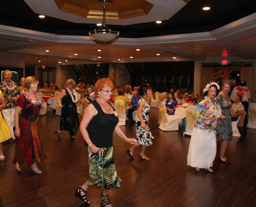 Starlighters dance in Hawaii July 2016