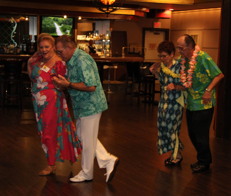 Starlighters dance in Hawaii July 2016