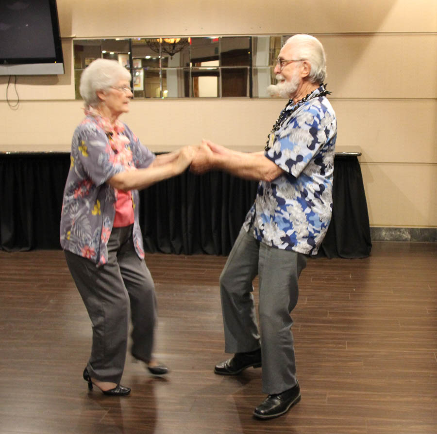 Starlighters dance in Hawaii July 2016