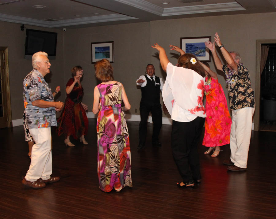 Starlighters dance in Hawaii July 2016