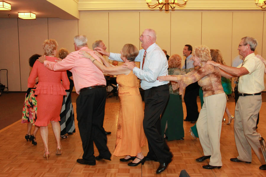 Starlighter's Dance Club Fall Semi-Formal at the Mile Square Park on 9/17/2016