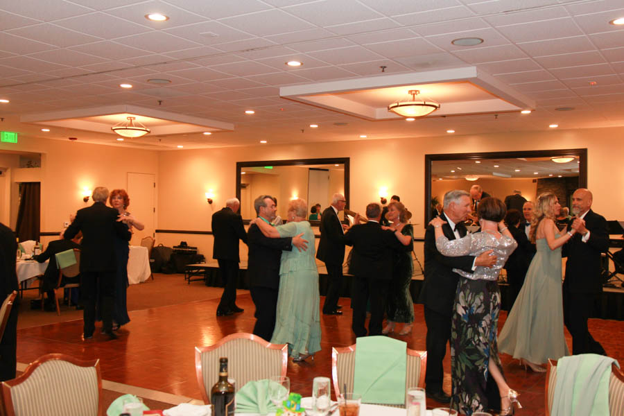 Starlighter's celebrate Saint Patrick's Day at Yorba Linda Country Club 3/18/2017