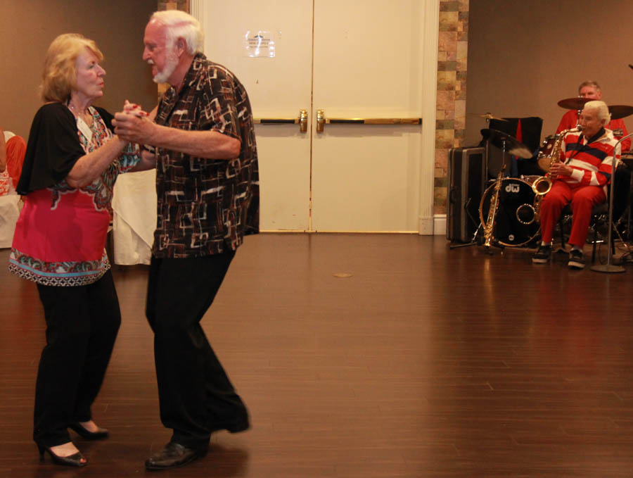 Dancing with the Starlighters Dance Club July 2017 casual in Fullerton