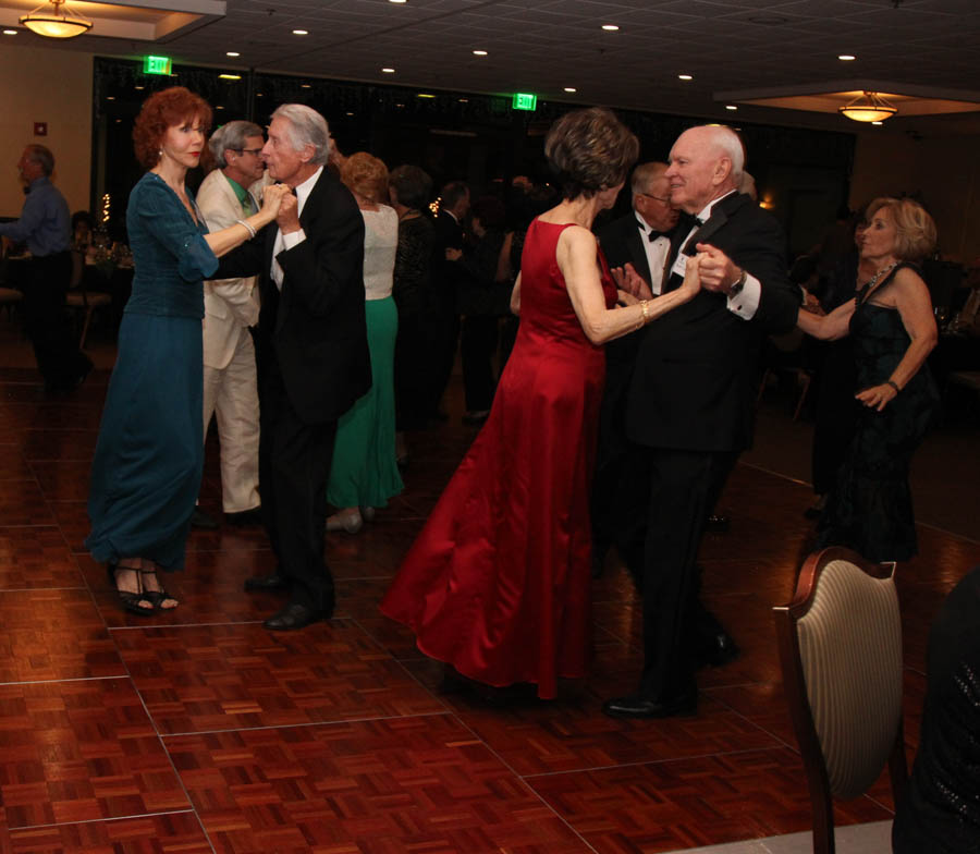 Dinner dancing at Yorba Linda Country Club on St. Patrick's Day 2018 with the Starlighter's Dance Club