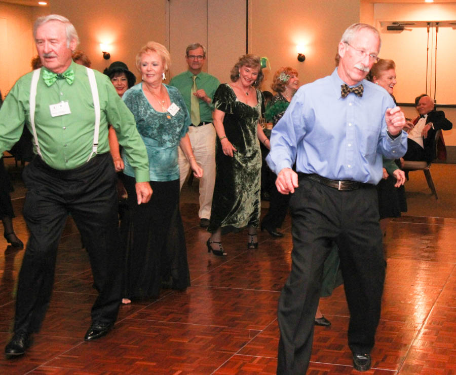 Dinner dancing at Yorba Linda Country Club on St. Patrick's Day 2018 with the Starlighter's Dance Club