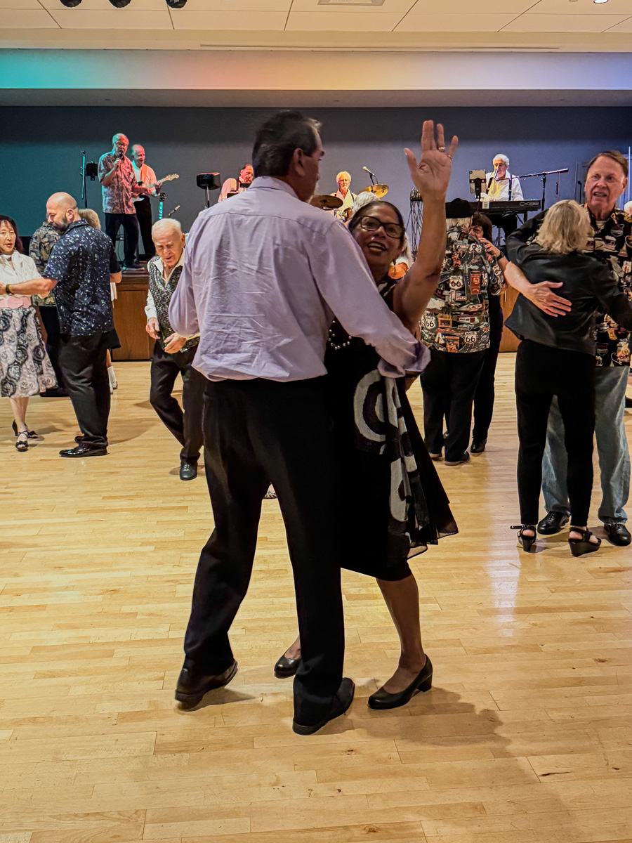 2025-09-21 Post Dinner Dancing With The Starlighters