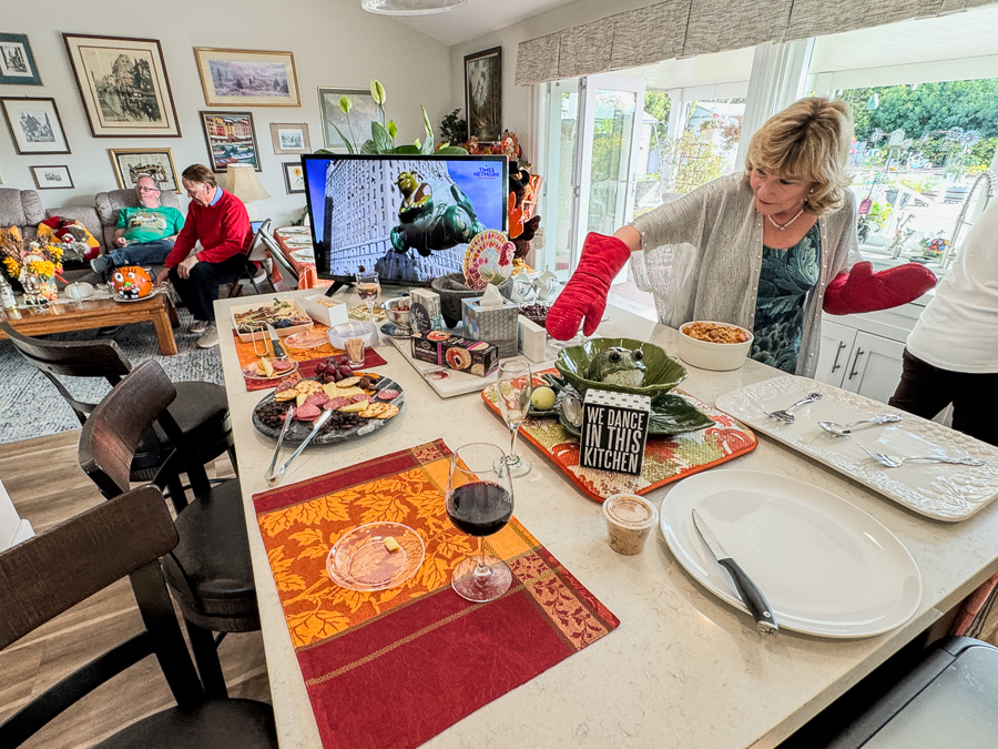 2-25-11-27 Thanksgiving